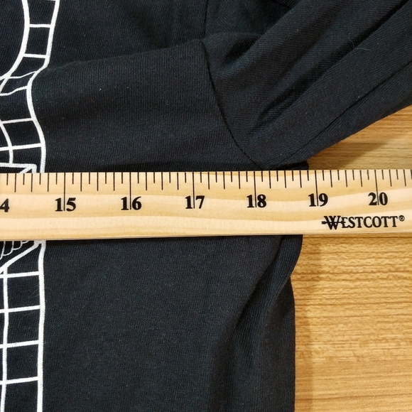 NWT Sony Playstation T-Shirt Medium - Picture 7 of 7